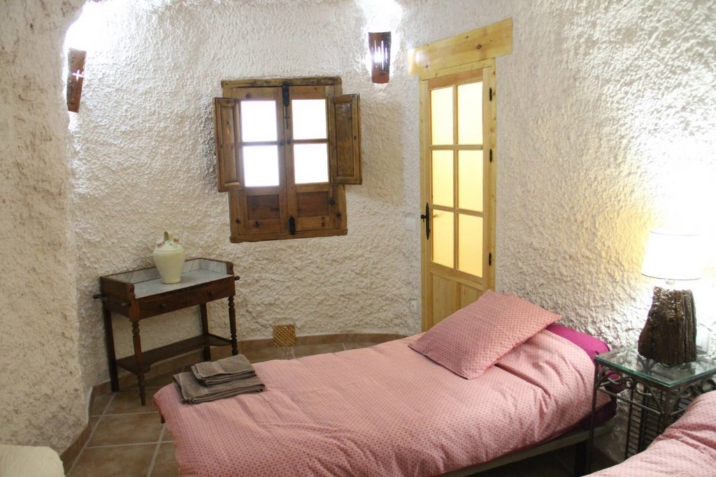 Cuevas Al Andalus - Solea - Bedroom